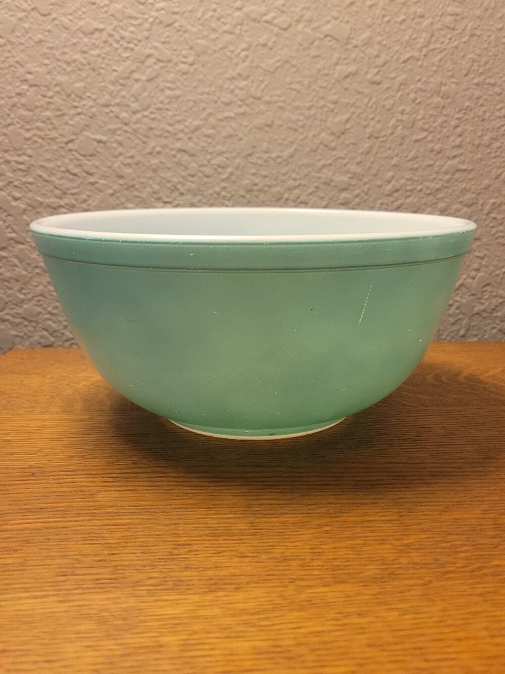 PYREX Turquoise Mixing Bowl #403 2 1/2 quart